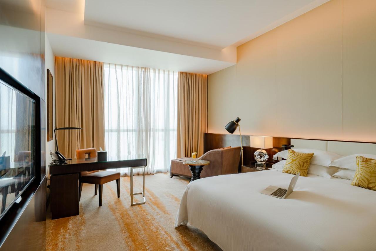 Johari Rotana Hotel Dar es Salaam Buitenkant foto