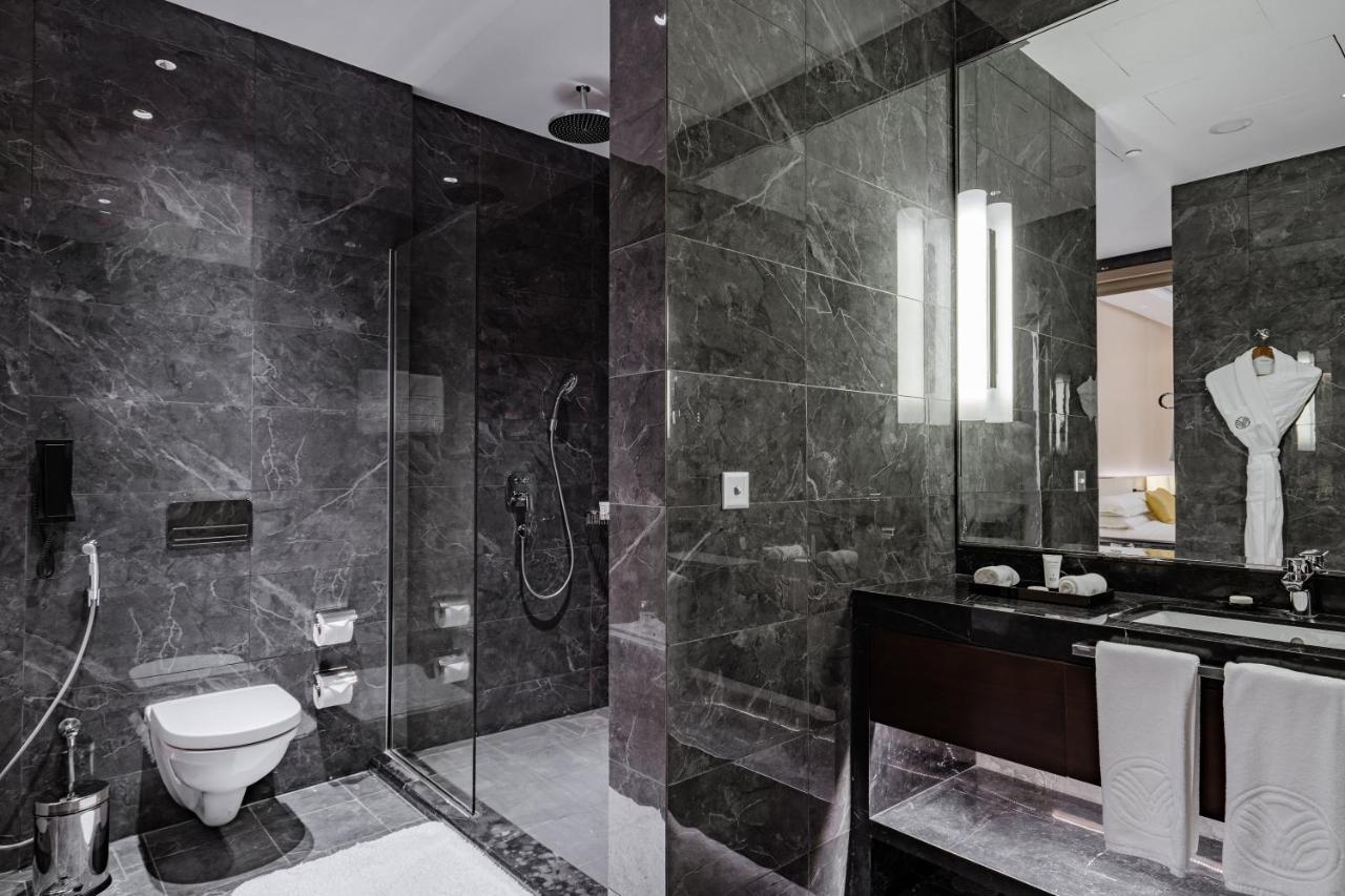 Johari Rotana Hotel Dar es Salaam Buitenkant foto