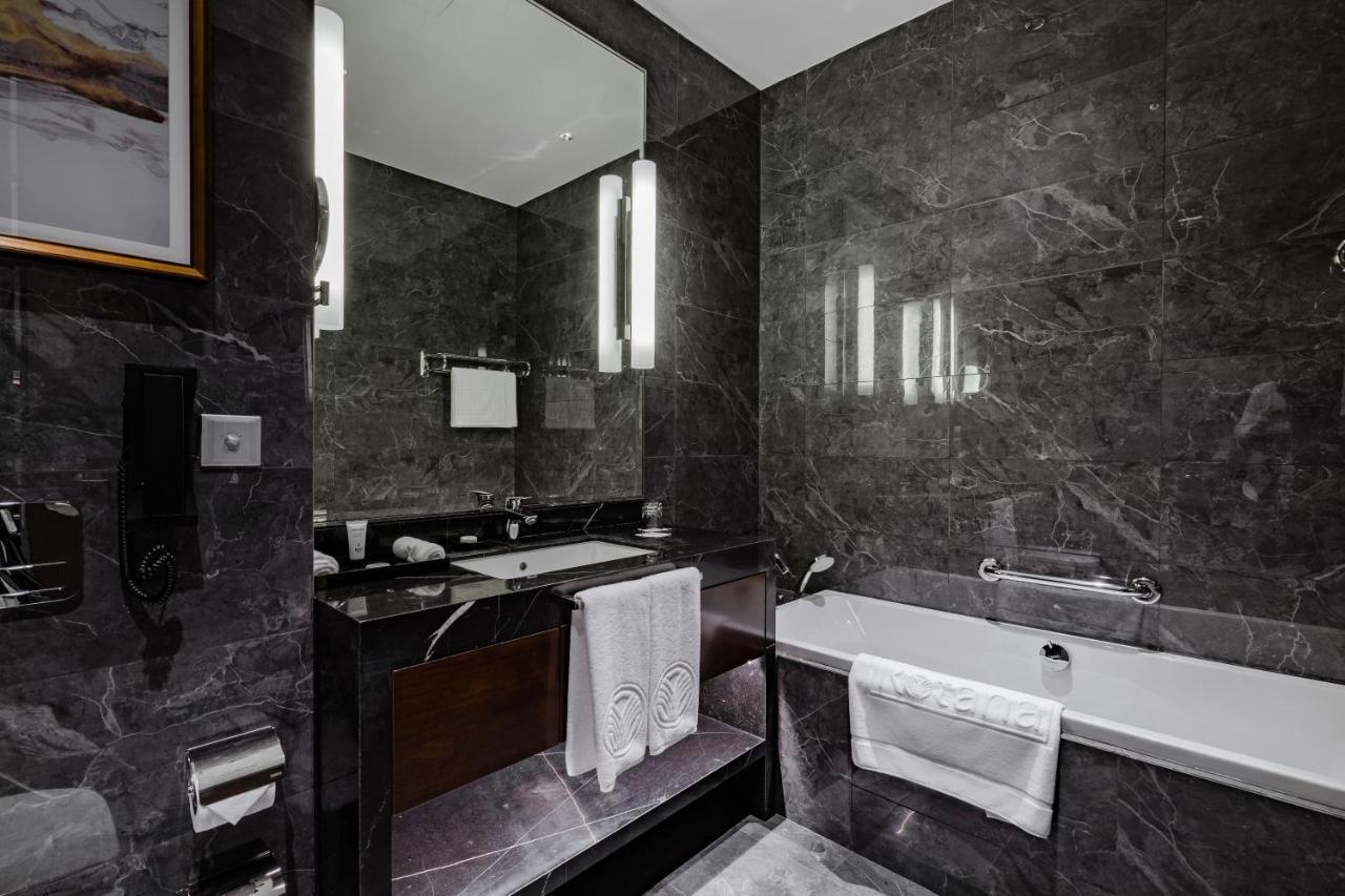 Johari Rotana Hotel Dar es Salaam Buitenkant foto