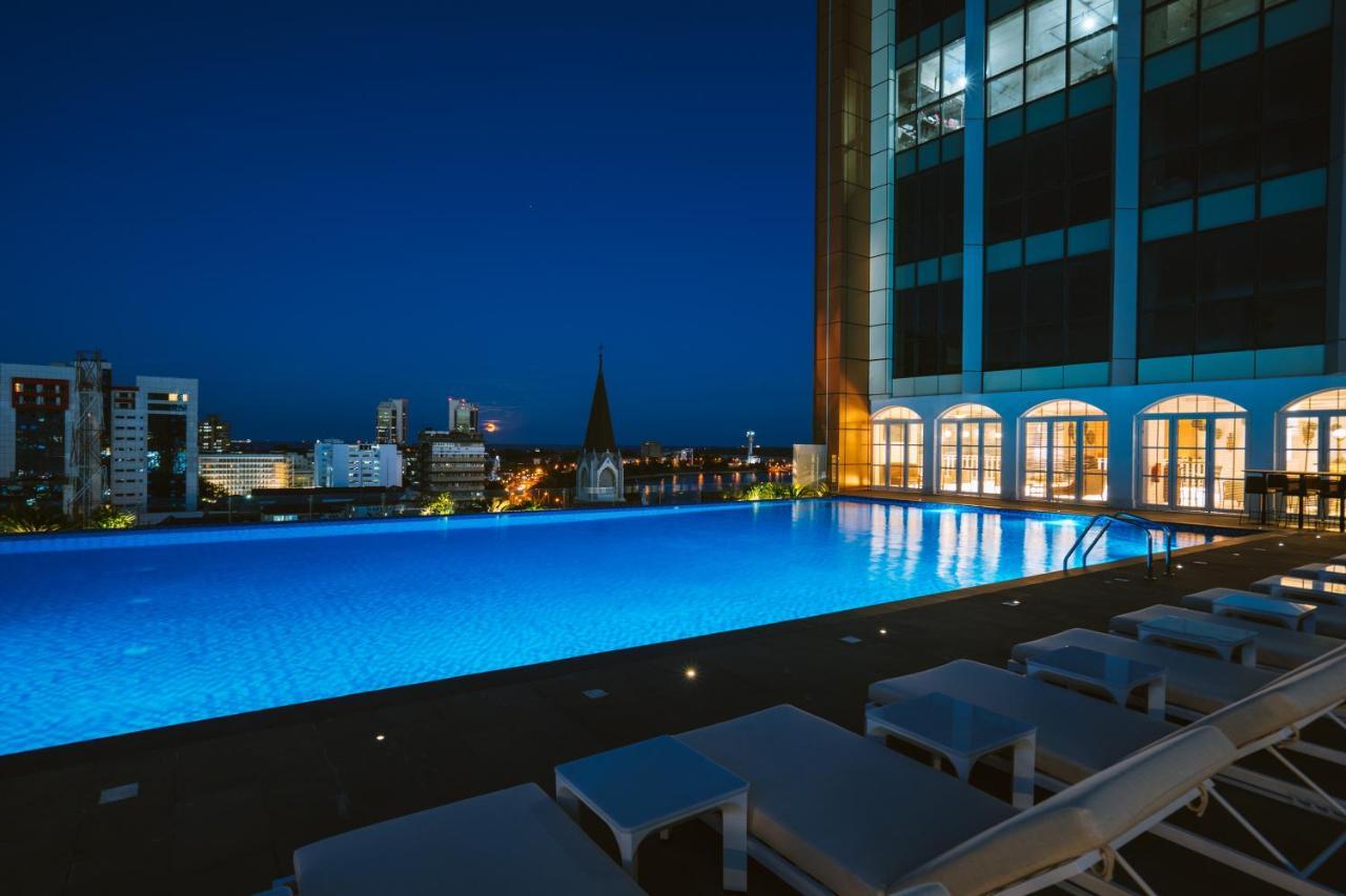 Johari Rotana Hotel Dar es Salaam Buitenkant foto